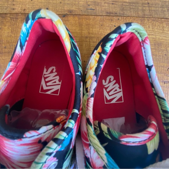 Vans Hawaiian Hibiscus Floral Print Skateboard Sneakers Women’s 8.5 Lace Up - Picture 5 of 11